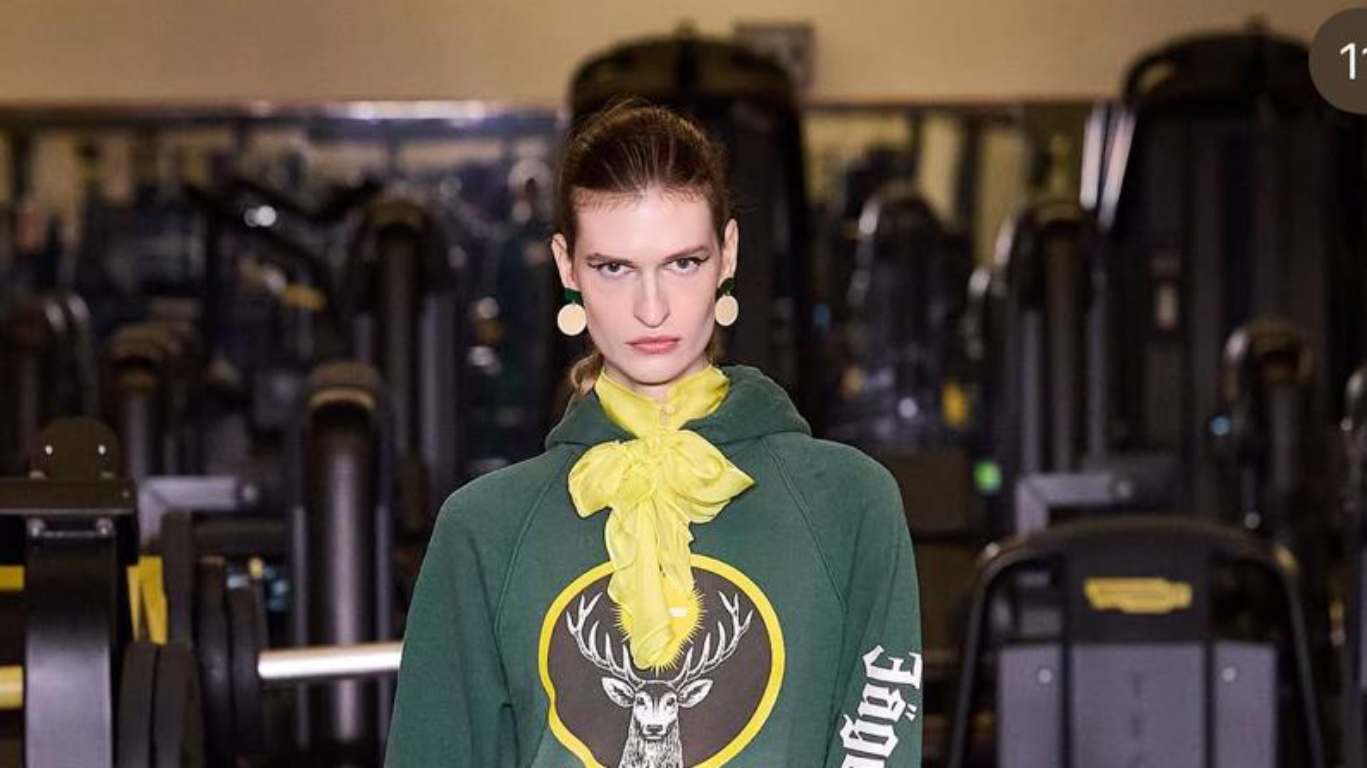 imagem de uma modelo na SPFW